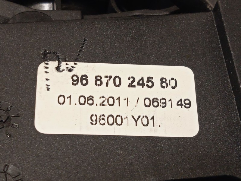 Recambio de palanca cambio para peugeot 5008 1.6 hdi fap referencia OEM IAM 9687024580 96721270ZE 
