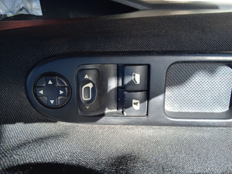 peugeot 207/207+ (wa_, wc_) del año 2012