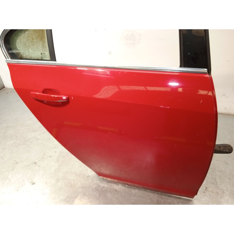 Recambio de puerta trasera derecha para opel insignia a (g09) 2.0 cdti (68) referencia OEM IAM 22796348  