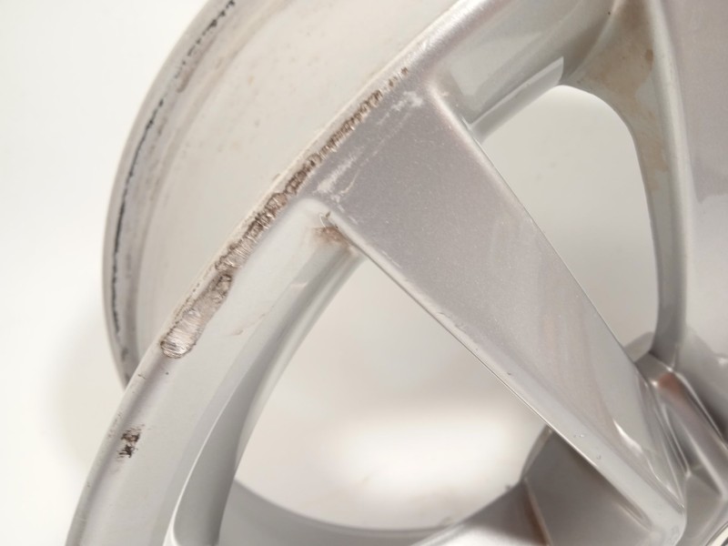 Recambio de llanta para skoda karoq (nu) 1.5 16v tsi act referencia OEM IAM 57A601025C 57A601025C8Z8 