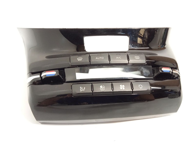 Recambio de mando climatizador para peugeot 208 allure referencia OEM IAM 98195706XU  