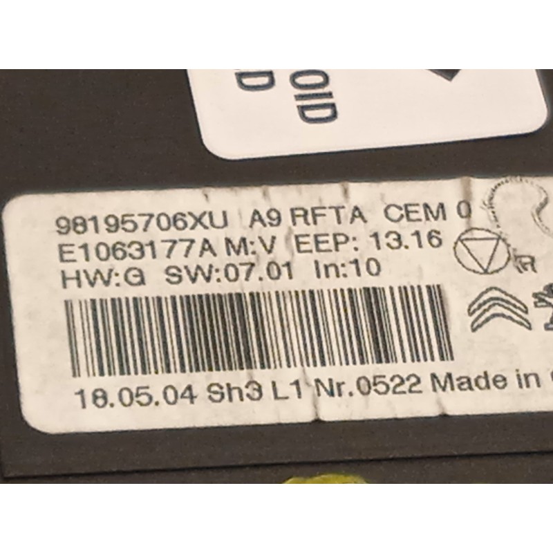 Recambio de mando climatizador para peugeot 208 allure referencia OEM IAM 98195706XU  