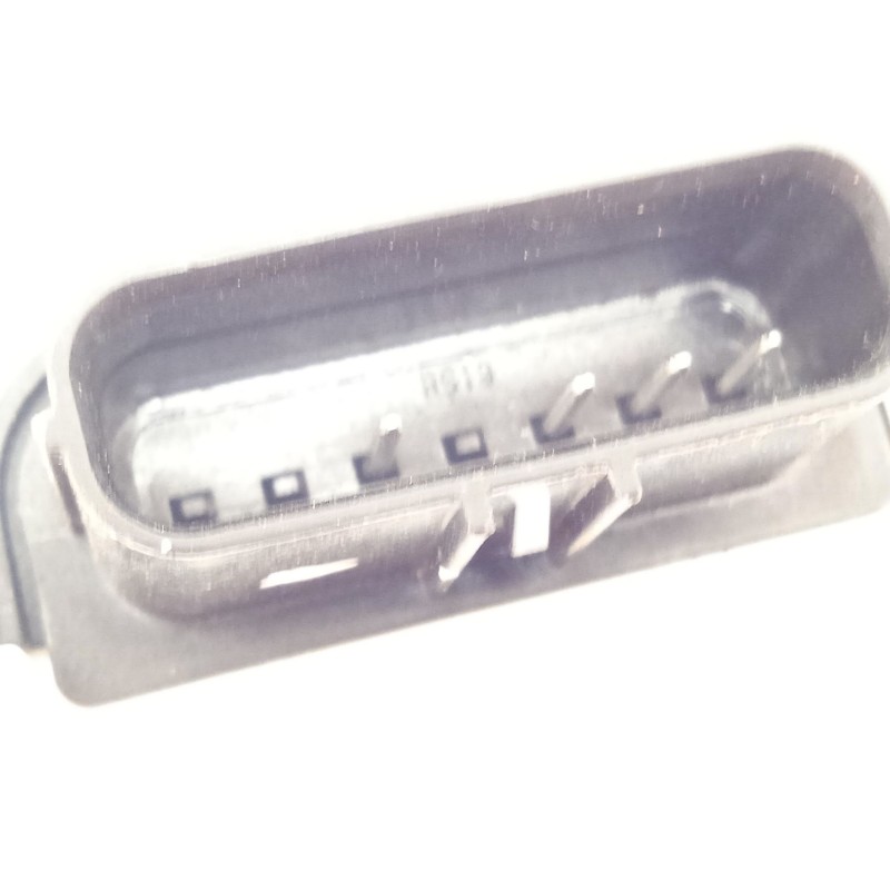 Recambio de cerradura puerta delantera derecha para mg mg zs suv 1.5 vti referencia OEM IAM 10845781  