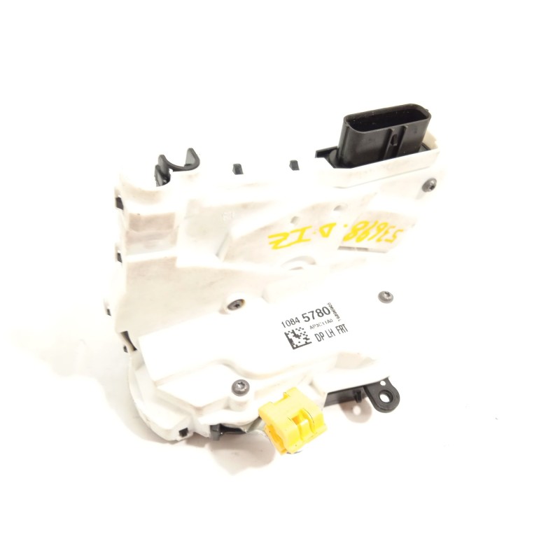 Recambio de cerradura puerta delantera izquierda para mg mg zs suv 1.5 vti referencia OEM IAM 10845780  