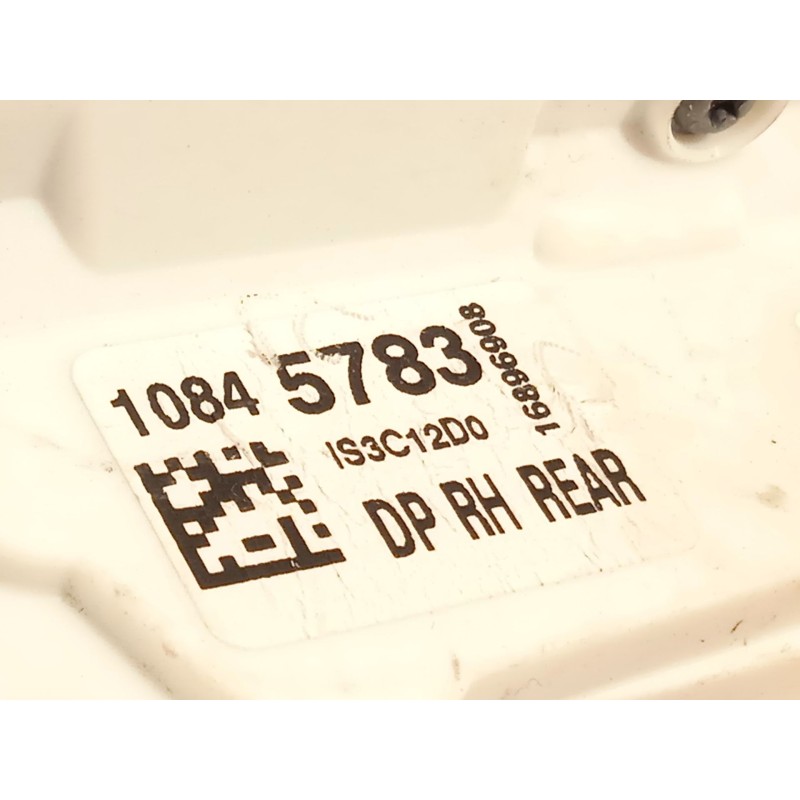 Recambio de cerradura puerta trasera derecha para mg mg zs suv 1.5 vti referencia OEM IAM 10845783  