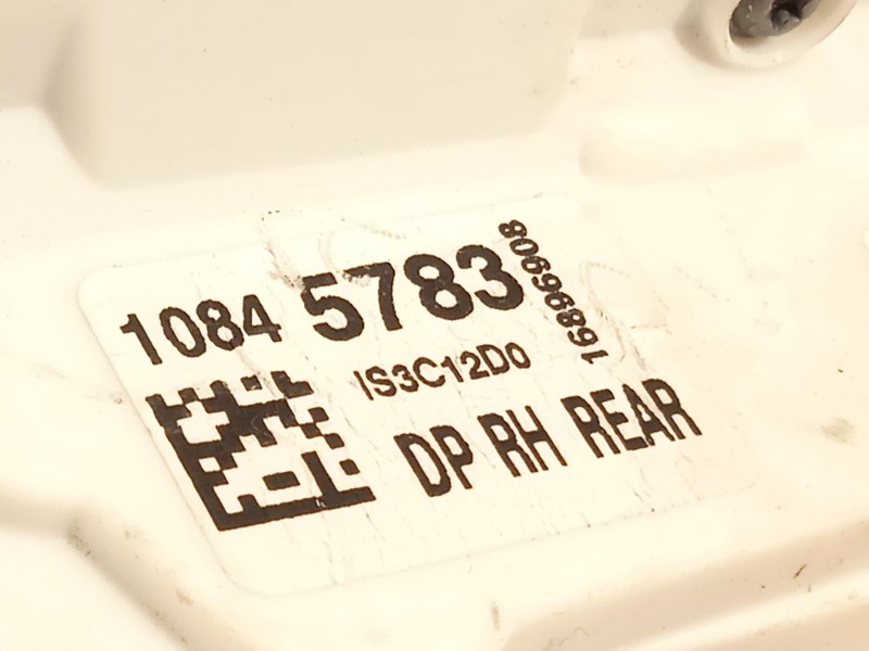 Recambio de cerradura puerta trasera derecha para mg mg zs suv 1.5 vti referencia OEM IAM 10845783  