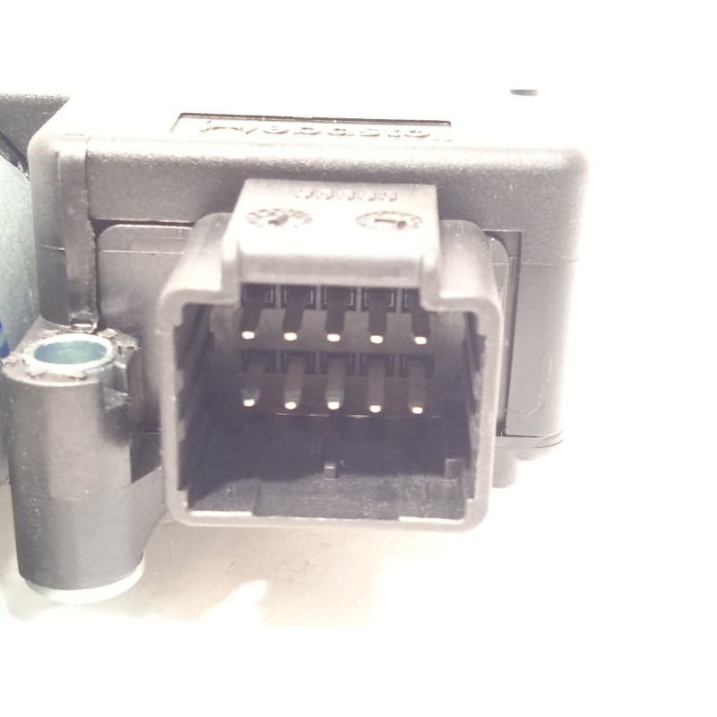 Recambio de motor techo electrico para peugeot 5008 1.6 hdi fap referencia OEM IAM 8401WH  