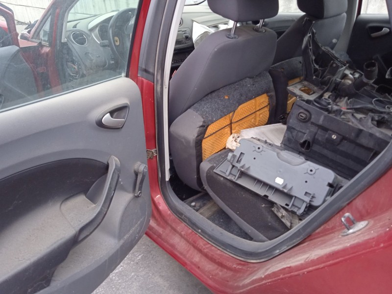 seat ibiza iv sc (6j1, 6p5) del año 2011