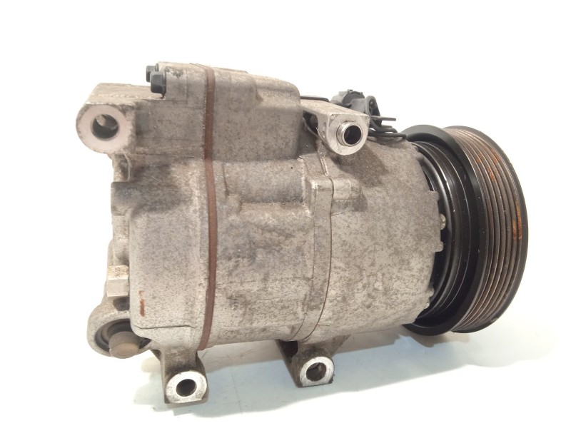 Recambio de compresor aire acondicionado para hyundai i30 classic referencia OEM IAM 977012H040 F500AN8AA01 