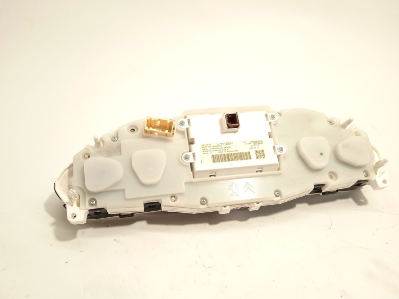 Recambio de cuadro instrumentos para peugeot 208 allure referencia OEM IAM 9822915380 9821126480 