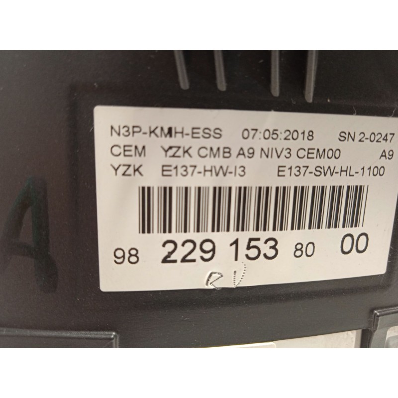 Recambio de cuadro instrumentos para peugeot 208 allure referencia OEM IAM 9822915380 9821126480 