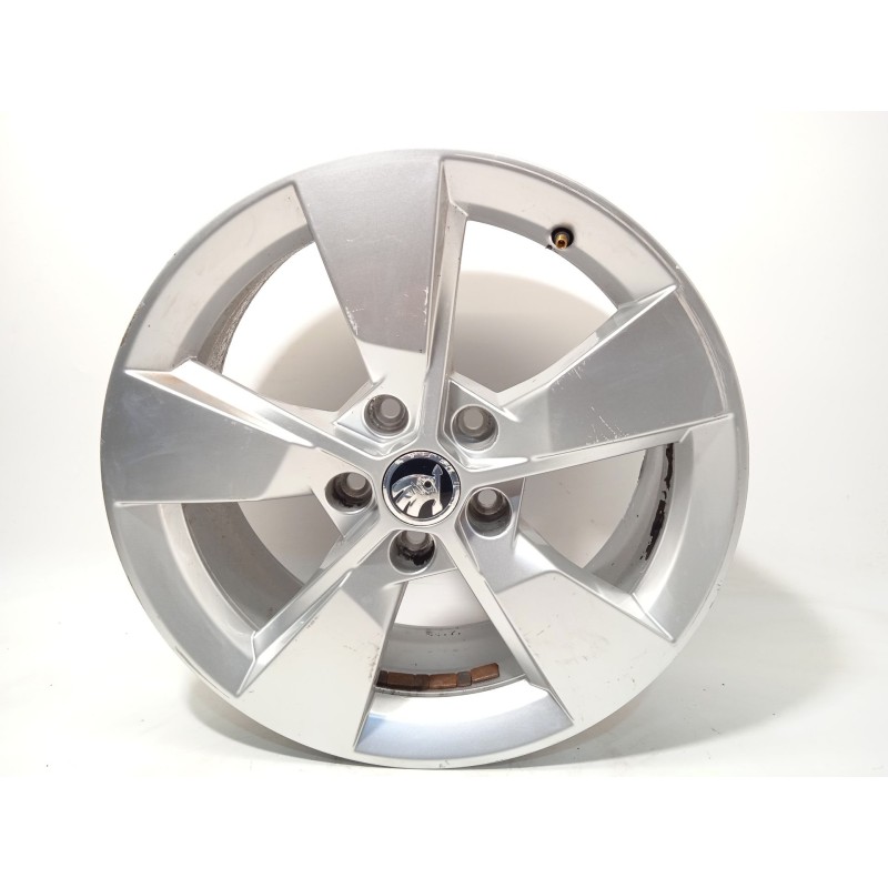 Recambio de llanta para skoda yeti 1.2 tsi referencia OEM IAM 5L0601025G 5L0601025G8Z8 