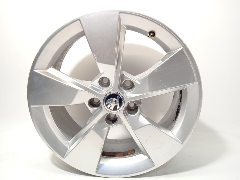 Recambio de llanta para skoda yeti 1.2 tsi referencia OEM IAM 5L0601025G 5L0601025G8Z8 