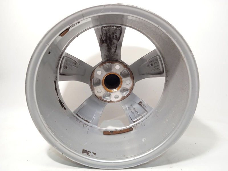 Recambio de llanta para skoda yeti 1.2 tsi referencia OEM IAM 5L0601025G 5L0601025G8Z8 