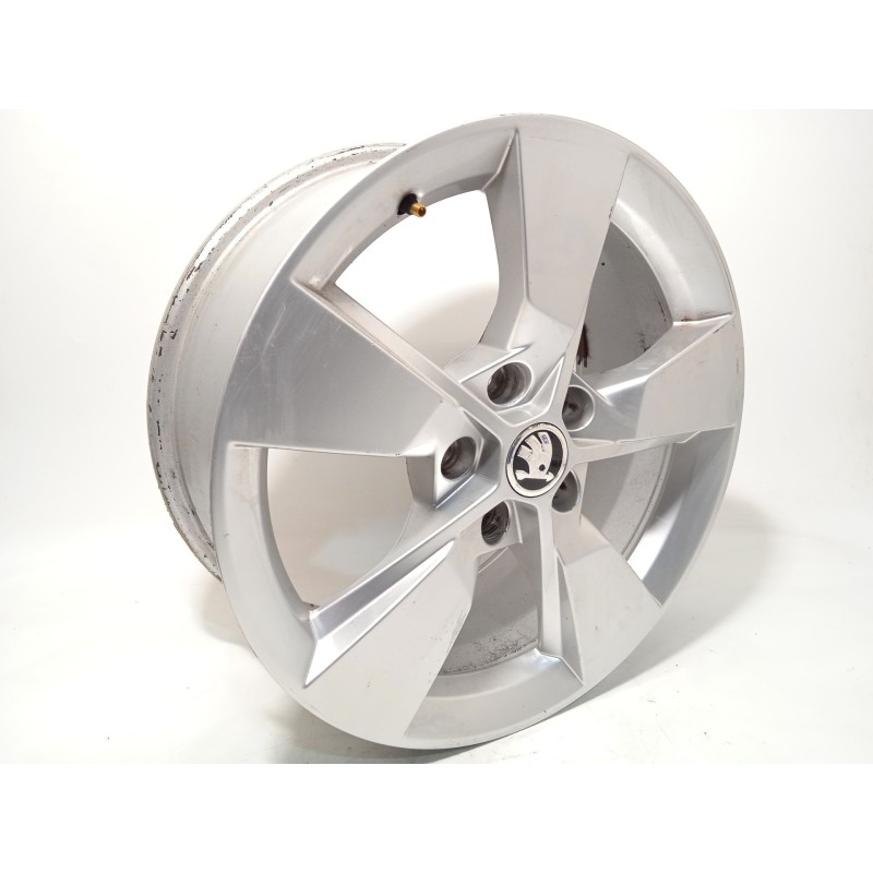 Recambio de llanta para skoda yeti 1.2 tsi referencia OEM IAM 5L0601025G 5L0601025G8Z8 