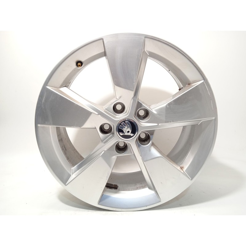 Recambio de llanta para skoda yeti 1.2 tsi referencia OEM IAM 5L0601025G 5L0601025G8Z8 