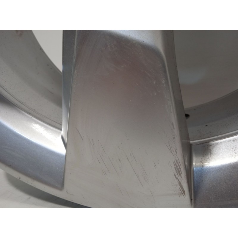 Recambio de llanta para skoda yeti 1.2 tsi referencia OEM IAM 5L0601025G 5L0601025G8Z8 