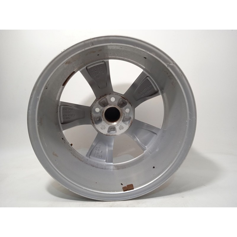 Recambio de llanta para skoda yeti 1.2 tsi referencia OEM IAM 5L0601025G 5L0601025G8Z8 