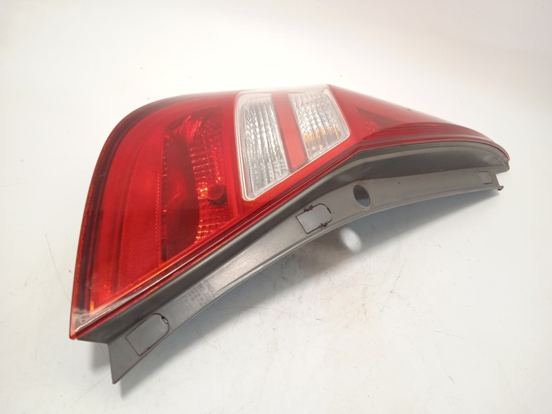 Recambio de piloto trasero izquierdo para hyundai i30 classic referencia OEM IAM 924012L010  