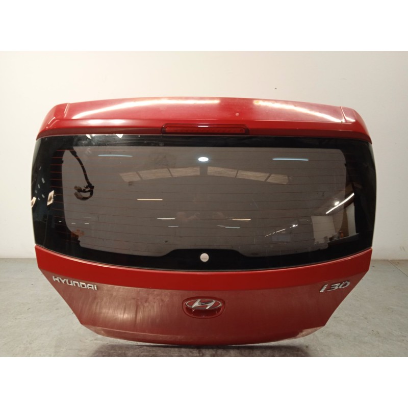 Recambio de porton trasero para hyundai i30 classic referencia OEM IAM 737002L011  