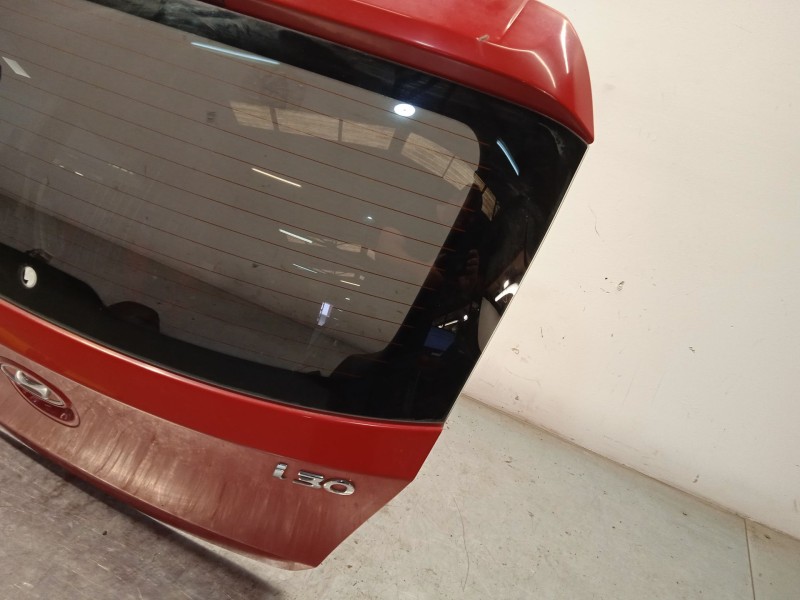 Recambio de porton trasero para hyundai i30 classic referencia OEM IAM 737002L011  