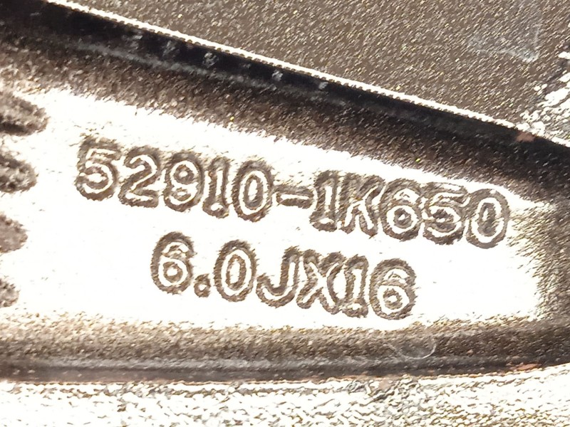 Recambio de llanta para hyundai ix20 1.6 cat referencia OEM IAM 529101K650  