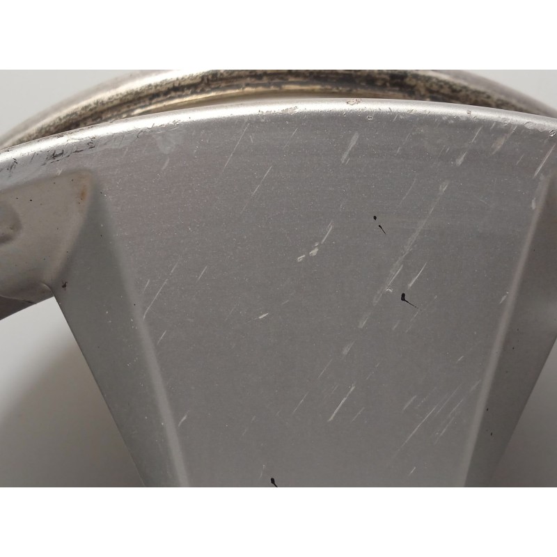 Recambio de llanta para subaru legacy lim. b14 limited referencia OEM IAM 28111AJ020  