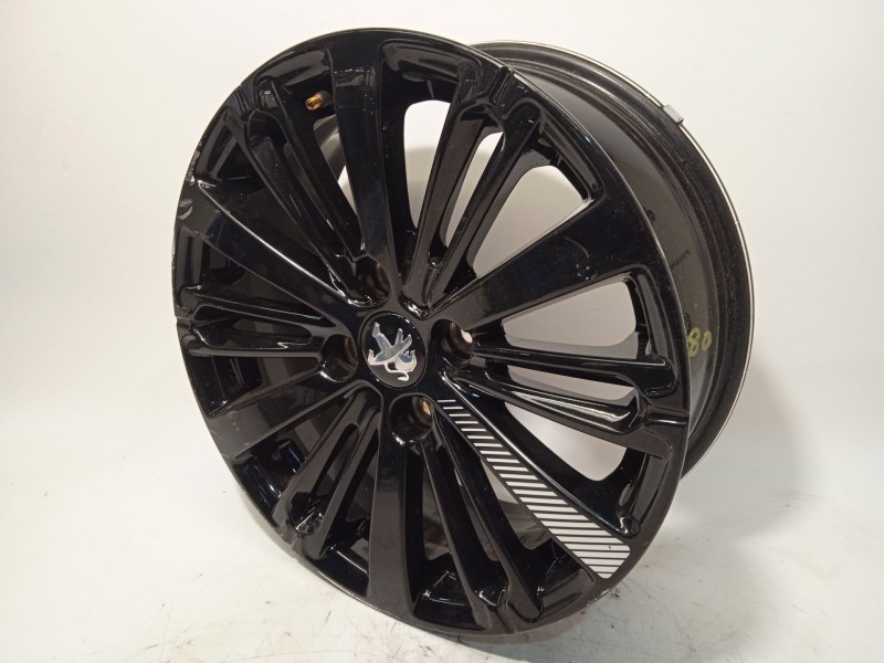 Recambio de llanta para peugeot 208 allure referencia OEM IAM 9808137577 98081375WR 