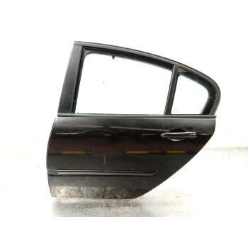 PUERTA TRASERA IZQUIERDA 821010023R 