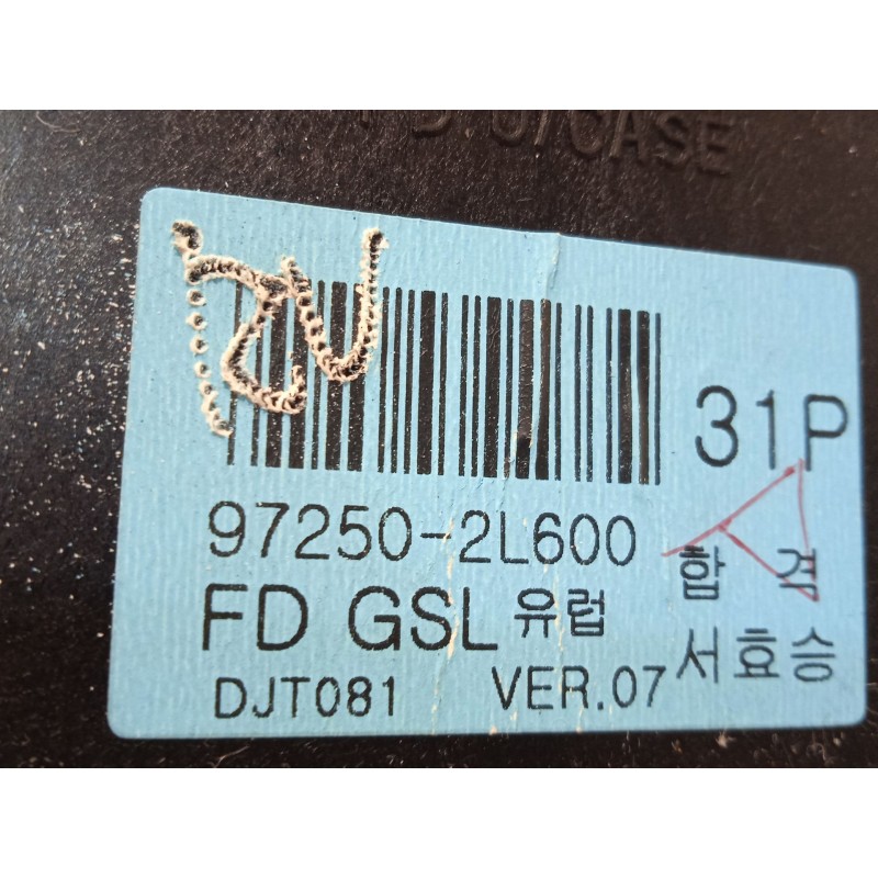 Recambio de mando climatizador para hyundai i30 classic referencia OEM IAM 972502L600  