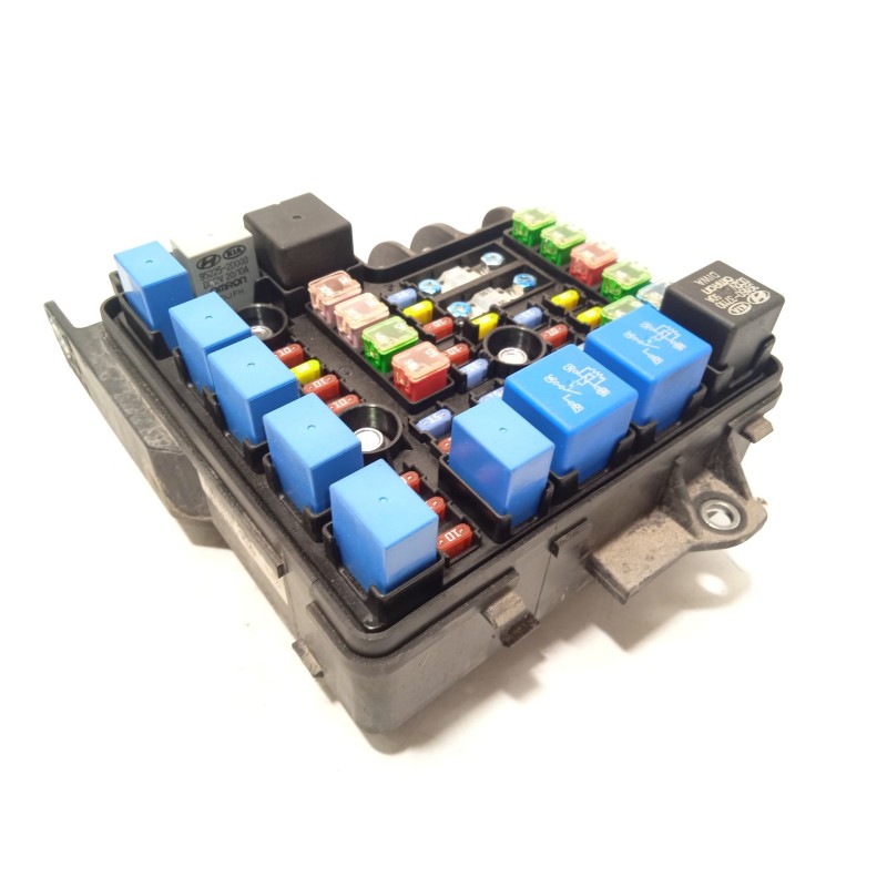 Recambio de caja reles / fusibles para hyundai i30 classic referencia OEM IAM 919501H030  