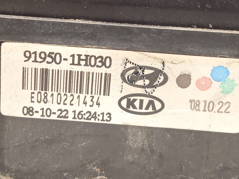 Recambio de caja reles / fusibles para hyundai i30 classic referencia OEM IAM 919501H030  