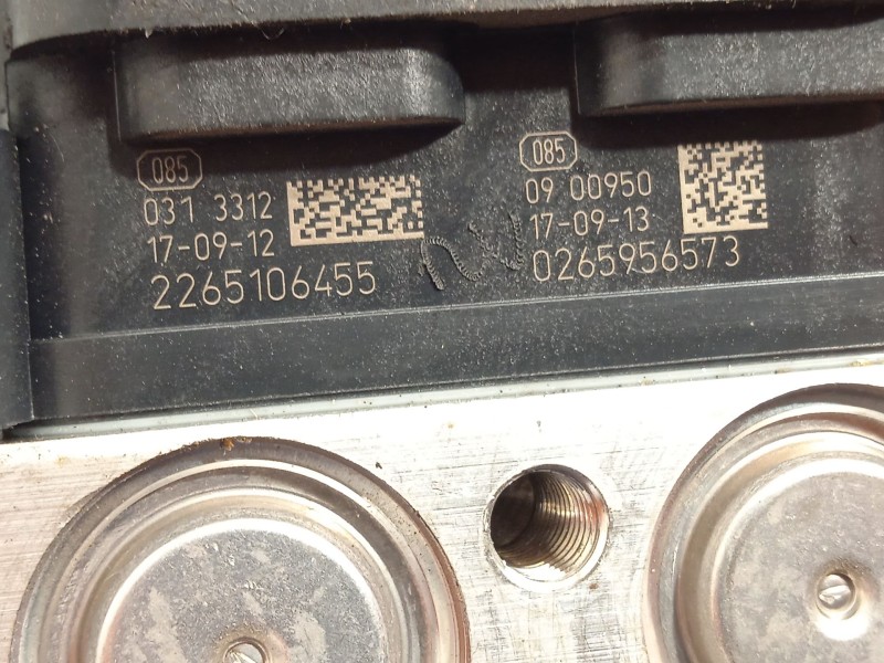 Recambio de abs para opel astra k sports tourer selective referencia OEM IAM 39120571 2265106455 269837