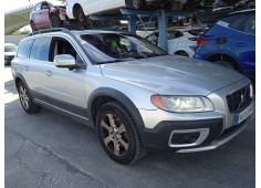 VOLVO XC70 II (136)
