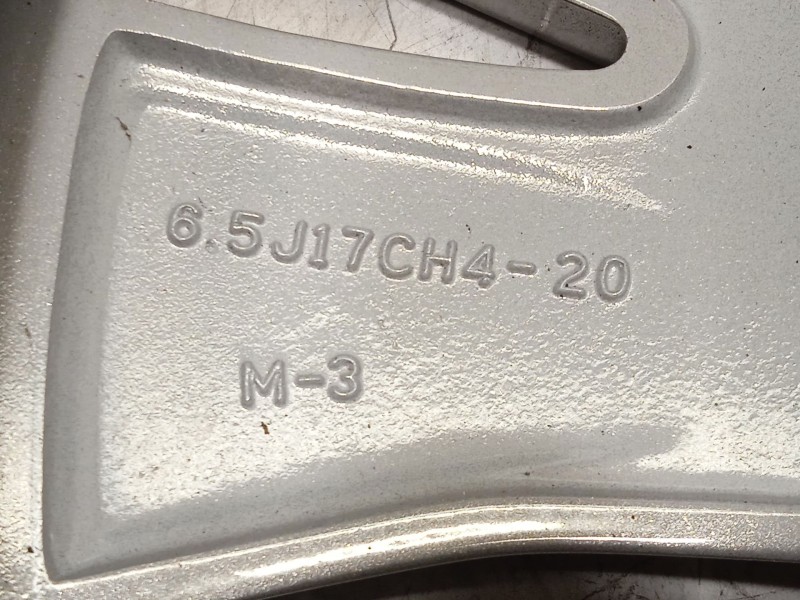 Recambio de llanta para peugeot 2008 (--.2013) style referencia OEM IAM 9678398277 96783982ZV 