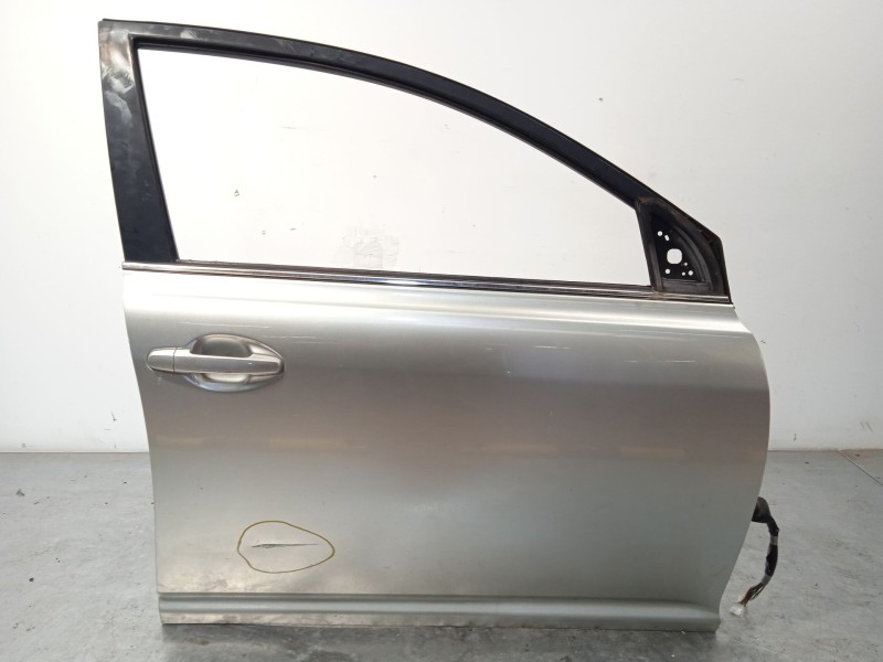 Recambio de puerta delantera derecha para toyota avensis (_t25_) 2.2 d-4d (adt251_) referencia OEM IAM 6700105050  