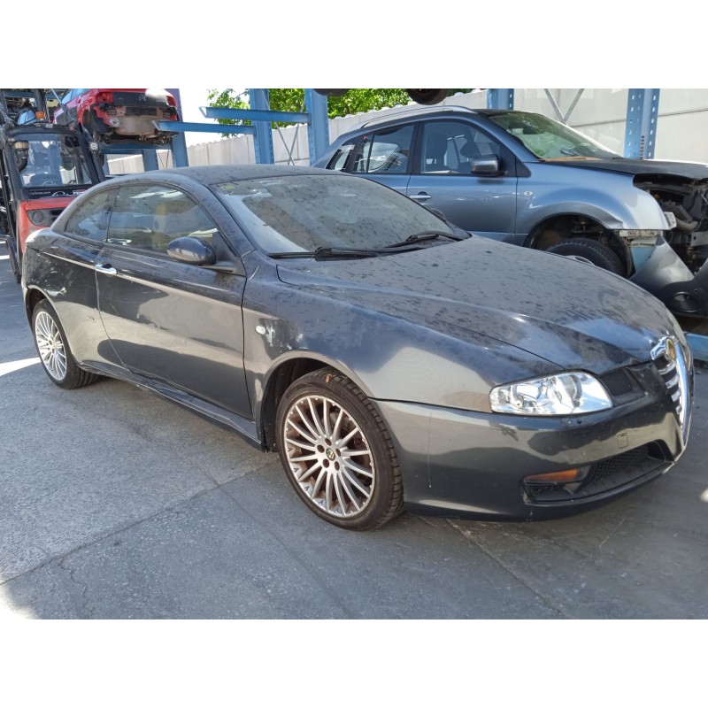 alfa romeo gt (937_) del año 2005