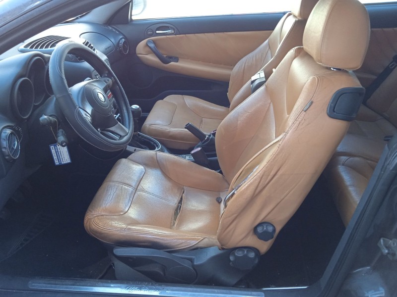 alfa romeo gt (937_) del año 2005