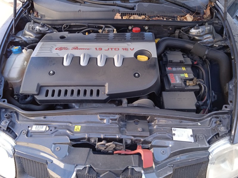 alfa romeo gt (937_) del año 2005