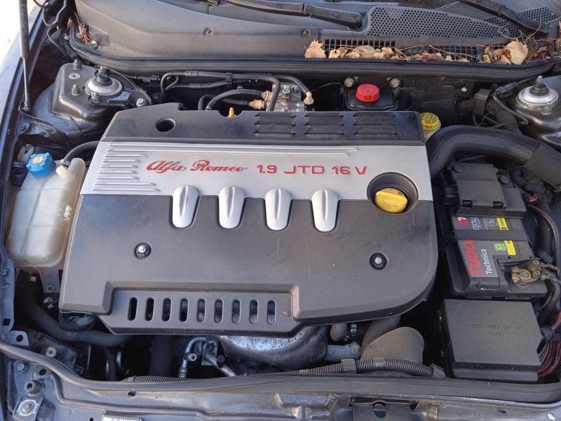 alfa romeo gt (937_) del año 2005