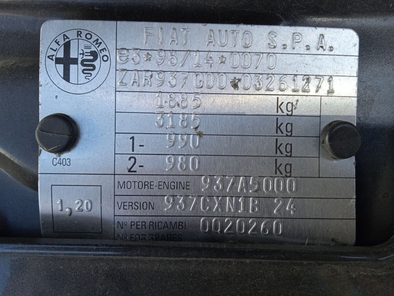 alfa romeo gt (937_) del año 2005