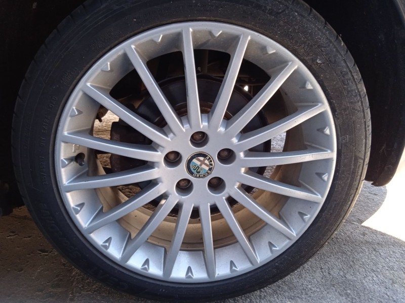 alfa romeo gt (937_) del año 2005