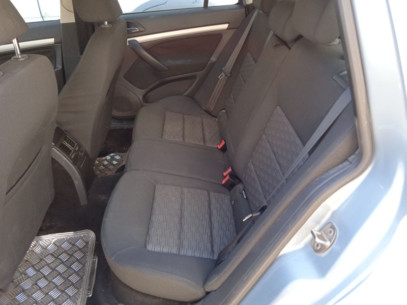 skoda octavia ii combi (1z5) del año 2011