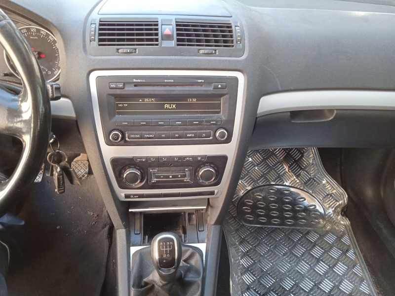 skoda octavia ii combi (1z5) del año 2011