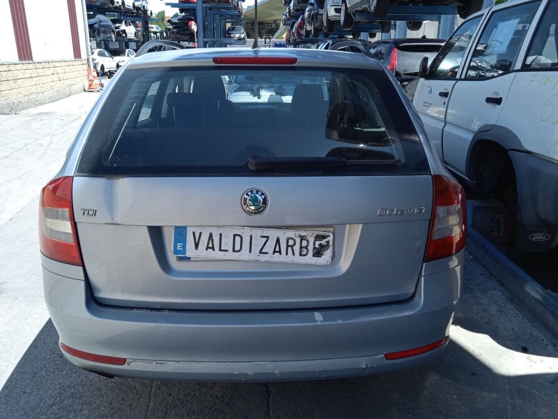 skoda octavia ii combi (1z5) del año 2011
