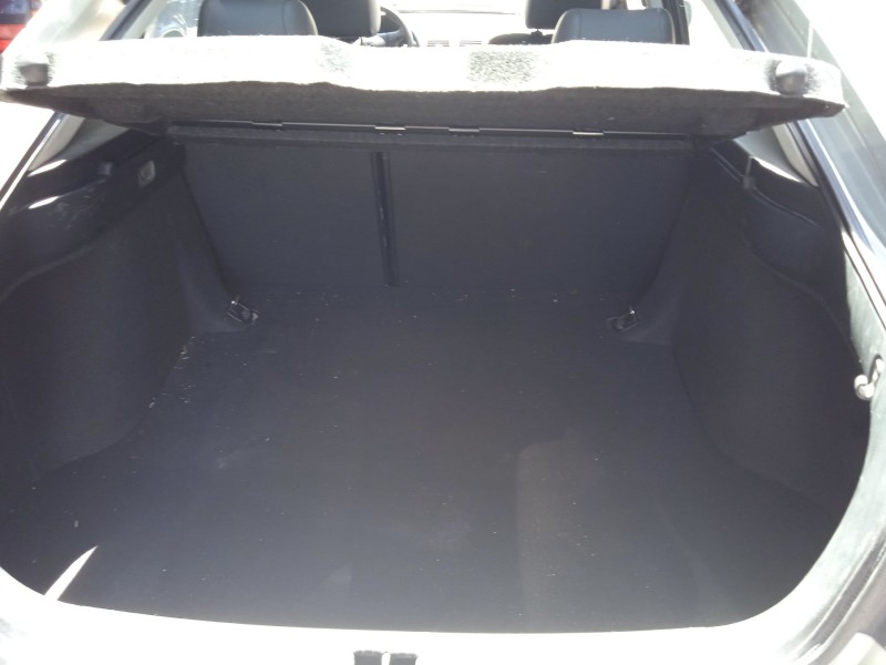 toyota avensis (_t25_) del año 2008