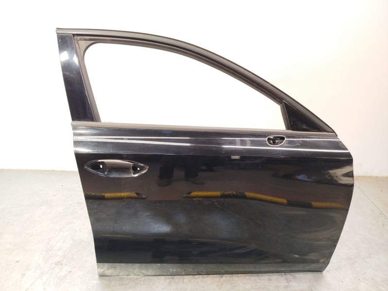 PUERTA DELANTERA DERECHA 8Y0831052 