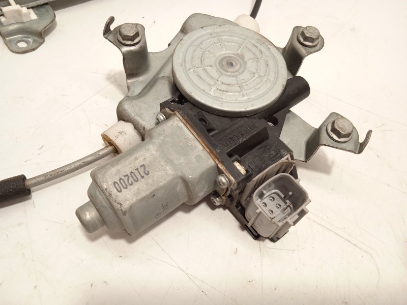 Recambio de elevalunas delantero derecho para nissan juke (f15) 1.5 dci referencia OEM IAM 807211KA0C  