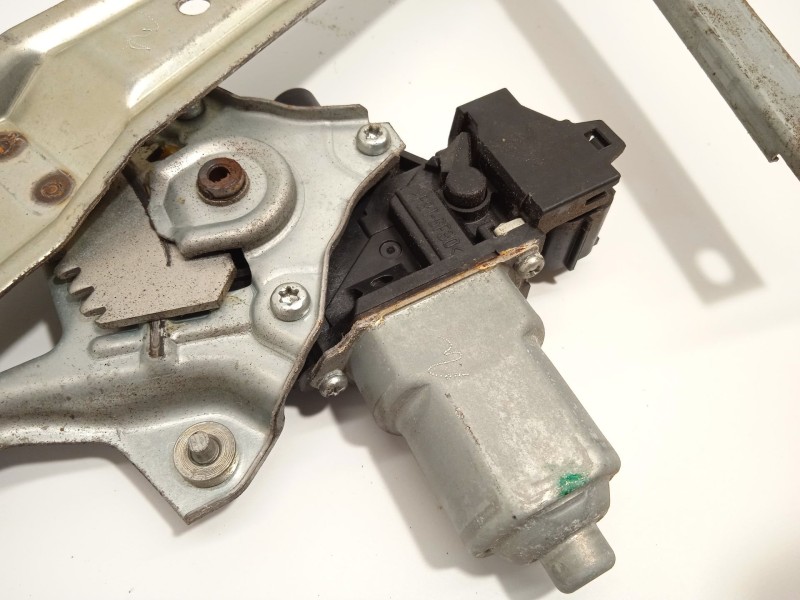 Recambio de elevalunas trasero derecho para nissan juke (f15) 1.5 dci referencia OEM IAM 827201KA1C  