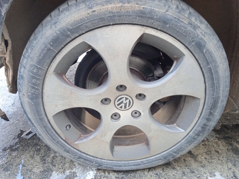 volkswagen golf v (1k1) del año 2004